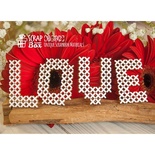 Чіпборд ScrapBox — напис Love під вишивку Hi-342