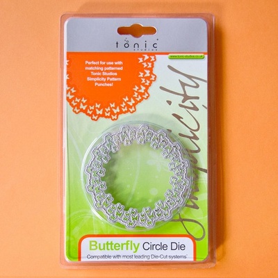 ЦІНУ ЗНИЖЕНО! Ніж для вирубки Tonic studiOs-Butterfly Circle Die
