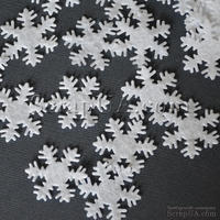 Снежинки фетровые, белые, 3 см, 50 шт. - ScrapUA.com